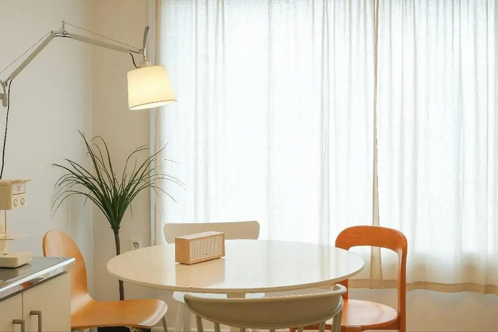 Rousey Apartment Busan