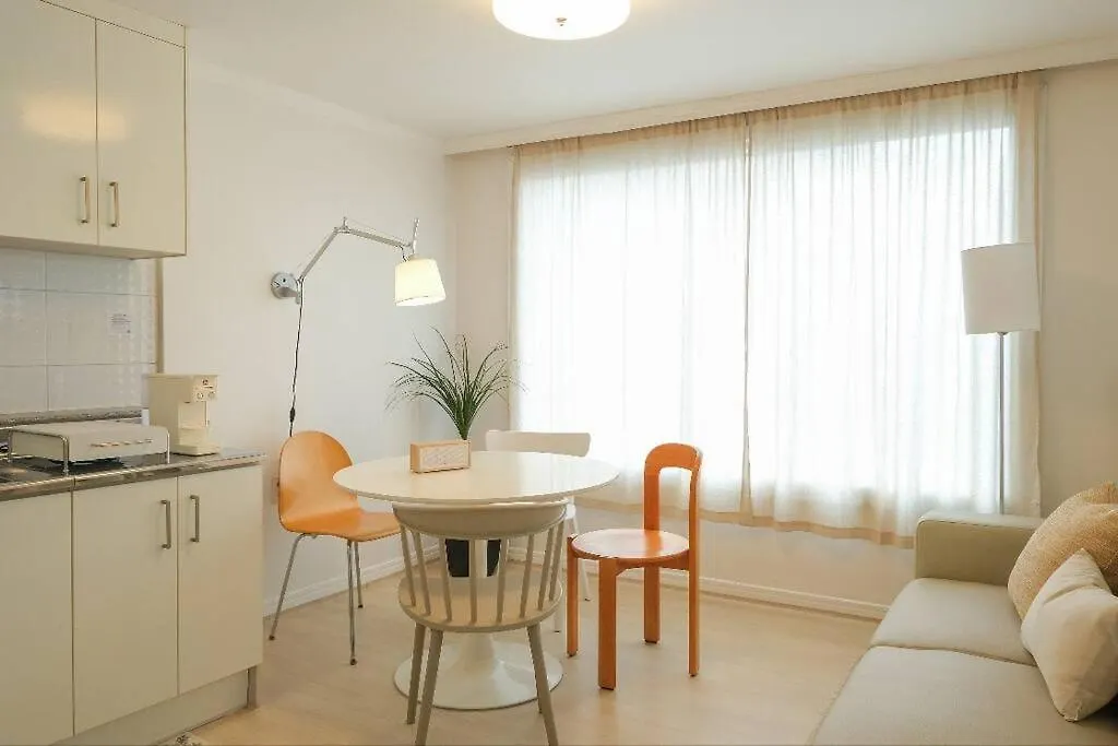Rousey Apartment Busan