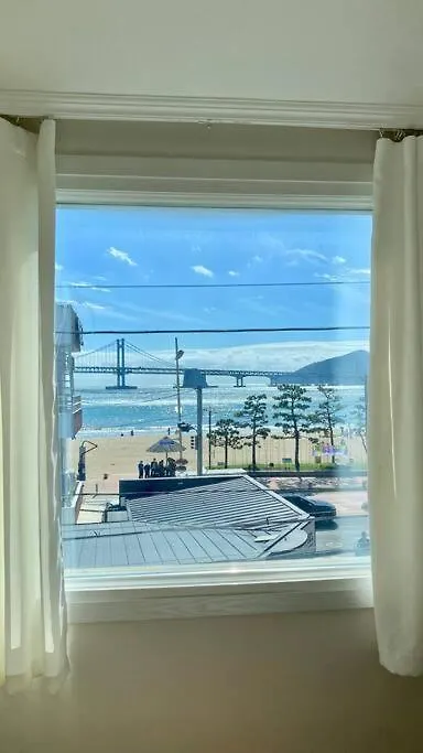 Rousey Apartment Busan South Korea