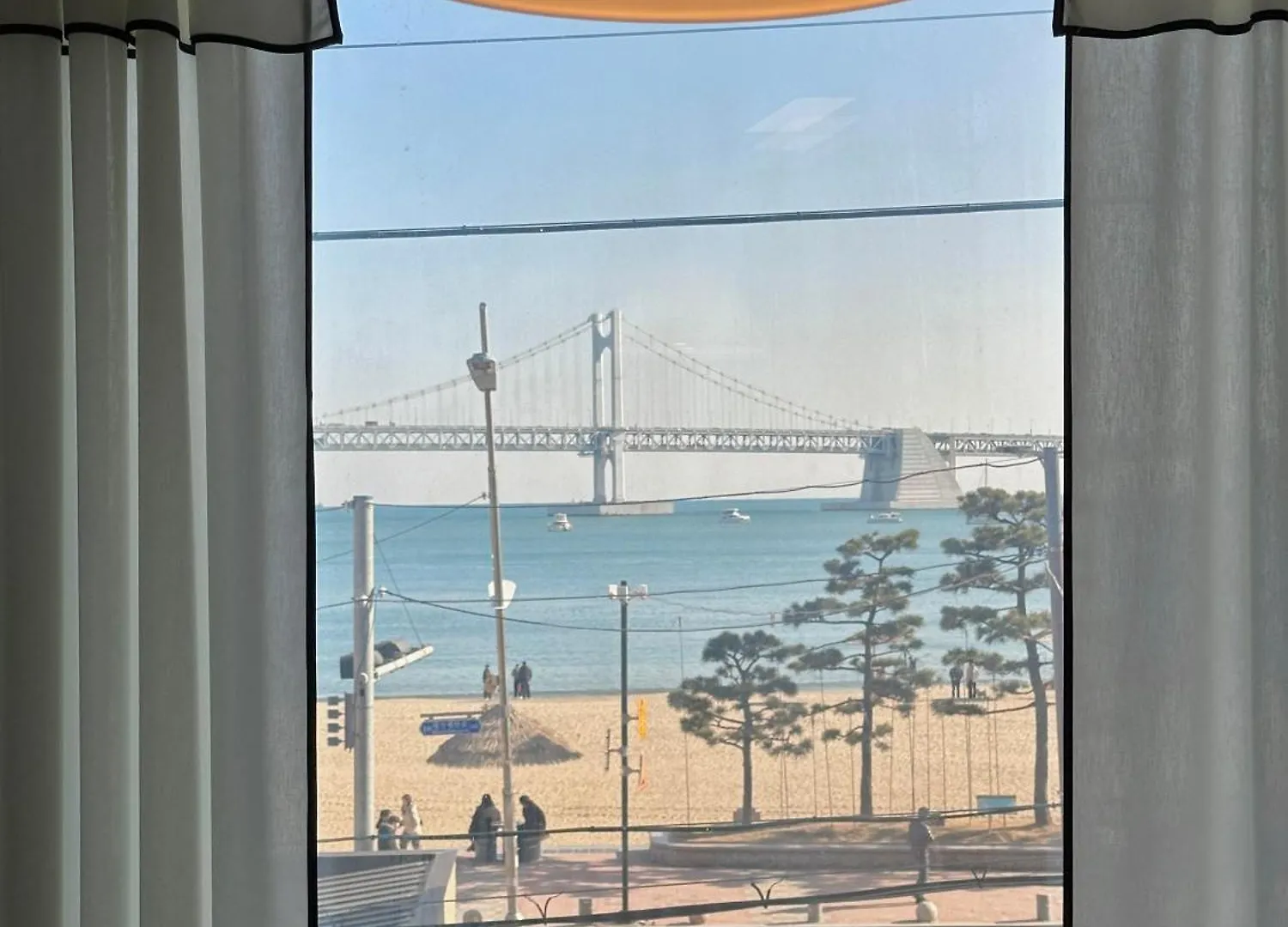Rousey Apartment Busan