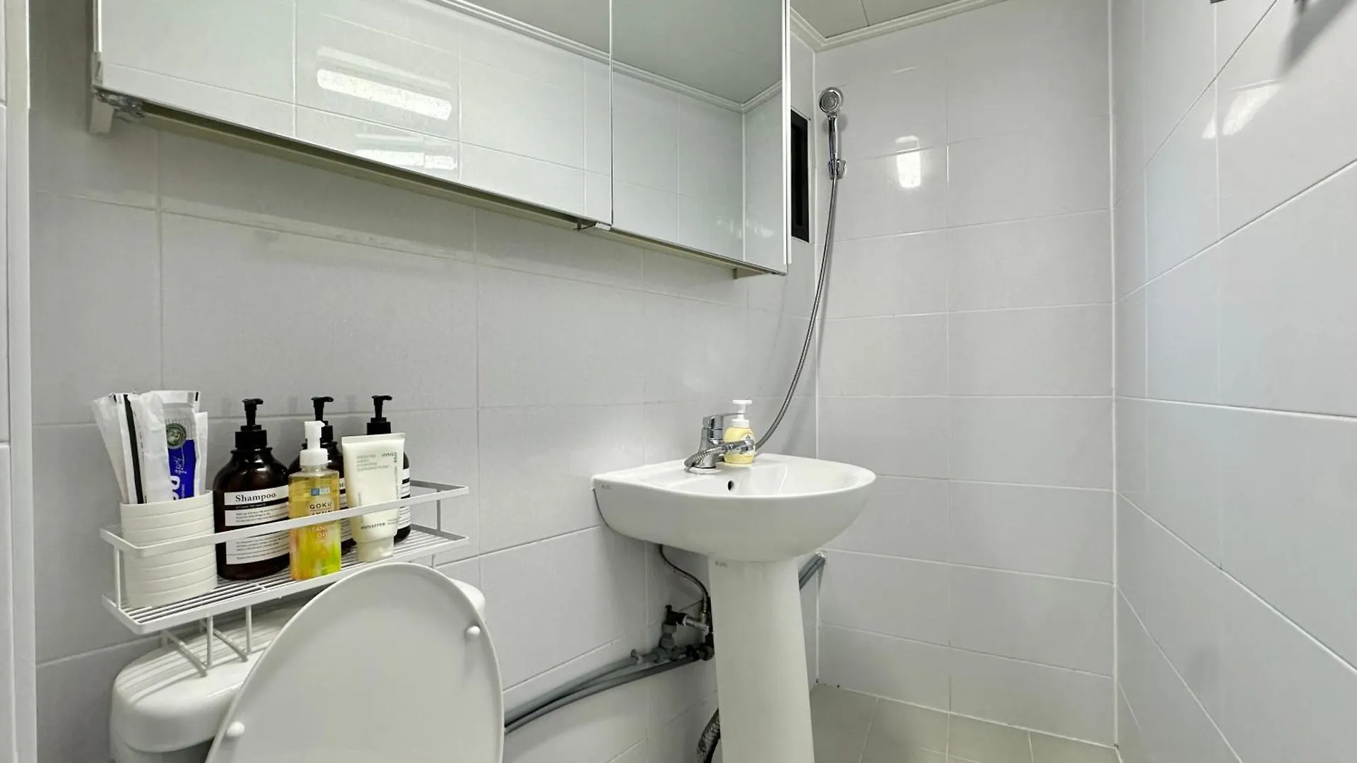 Rousey Apartment Busan