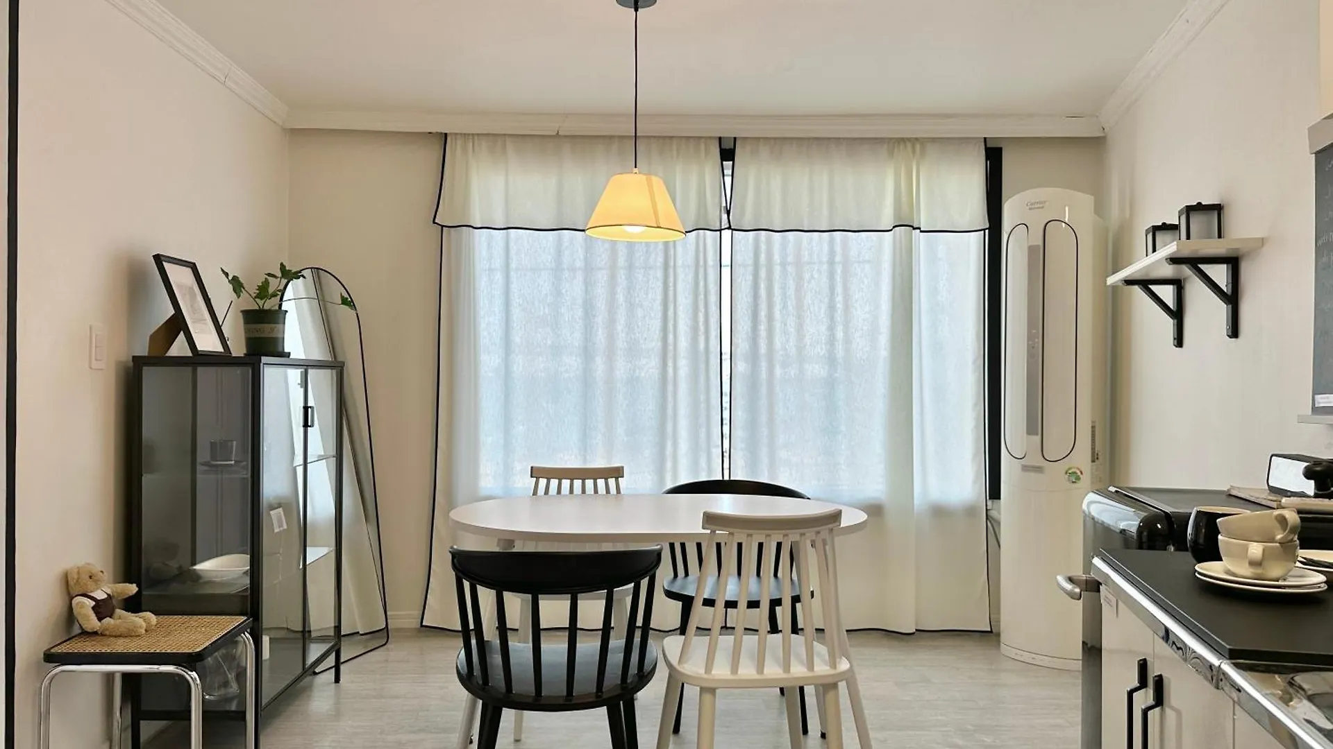 Rousey Apartment Busan 0*,  South Korea