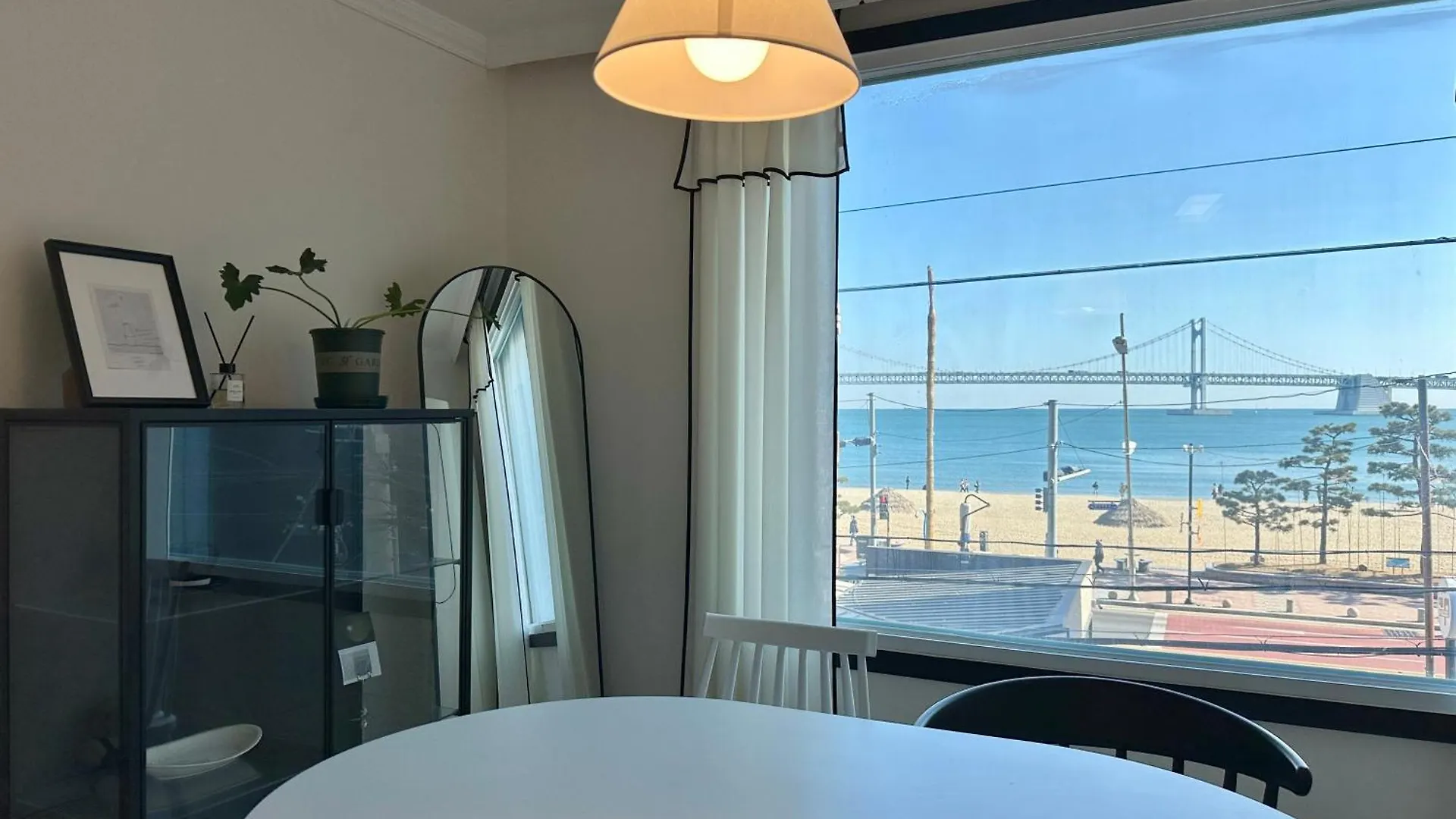 Rousey Apartment Busan 0*,  South Korea
