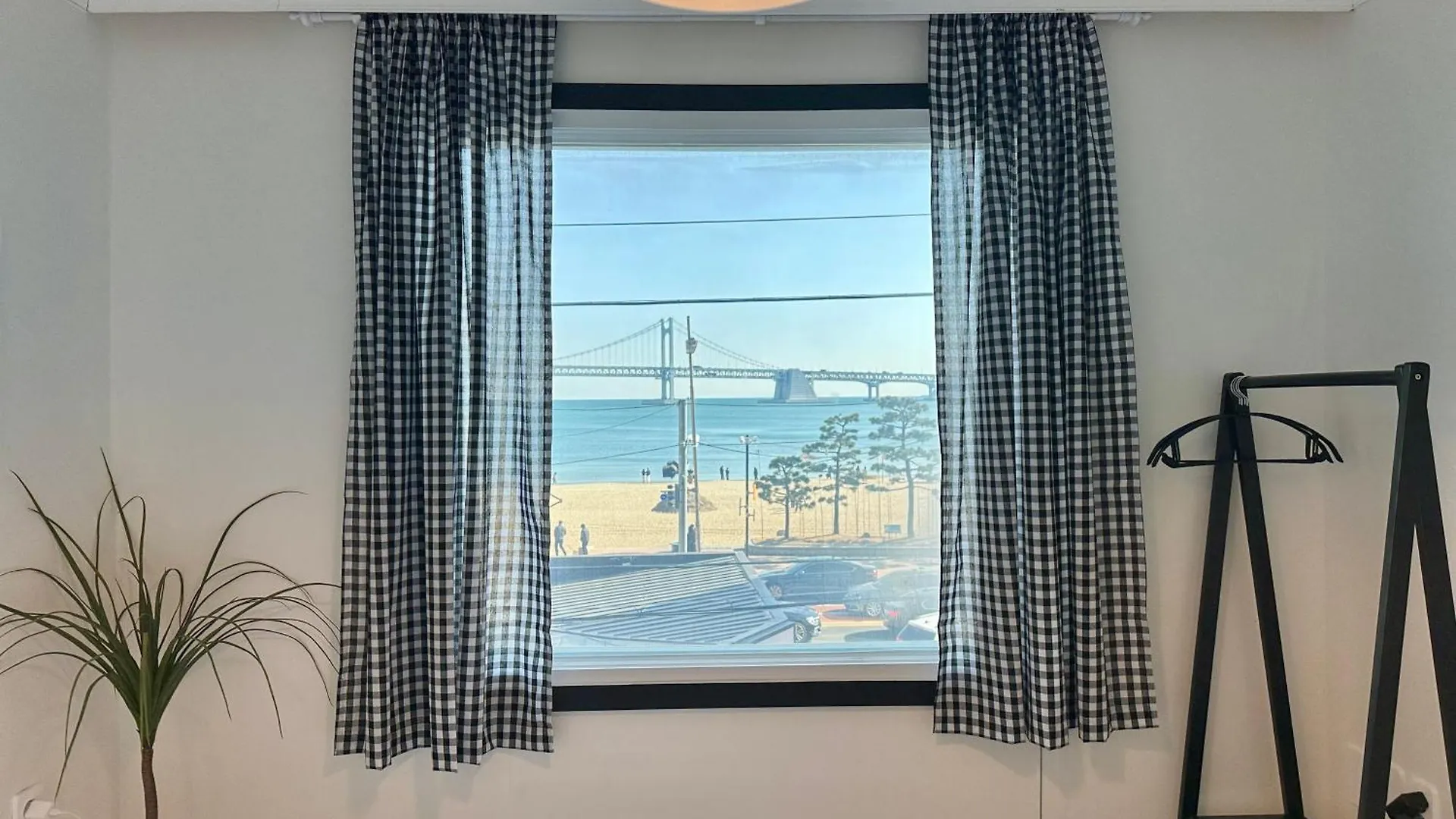 Rousey Apartment Busan South Korea